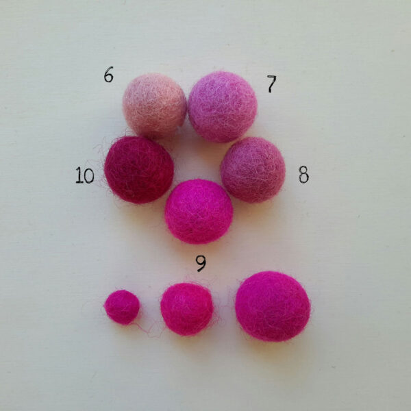 Palline in feltro nella gamma del rosa - Cose di Laura creatività in feltro