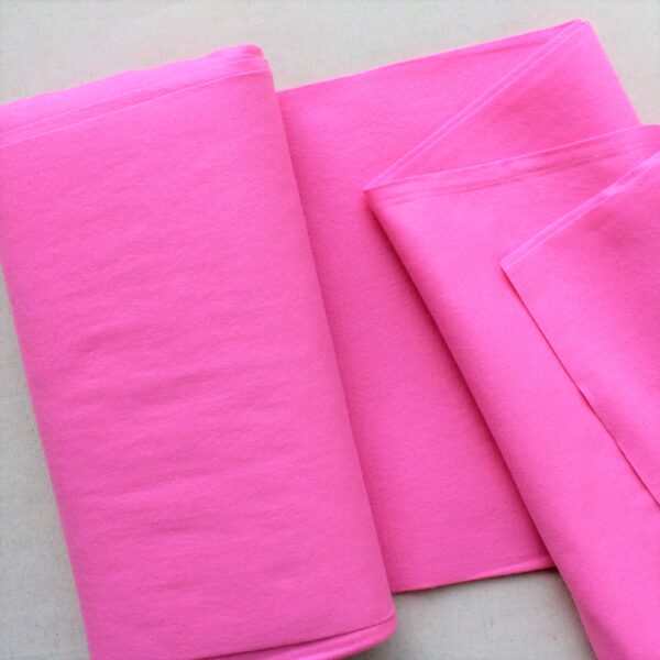 Panno lana al metro color rosa acceso - Cose di Laura creatività in feltro