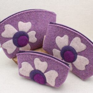 Pochette ortensia con fiore - Cose di Laura creatività in feltro