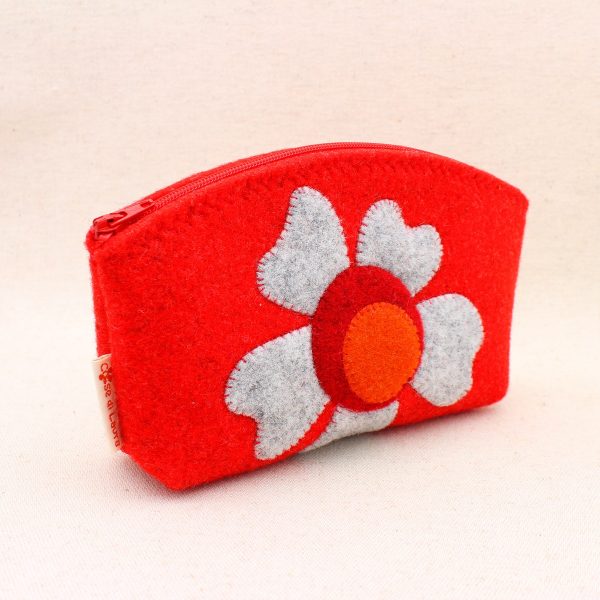 Pochette rossa con fiore - Cose di Laura creatività in feltro