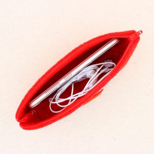 Pochette rossa con fiore - Cose di Laura creatività in feltro