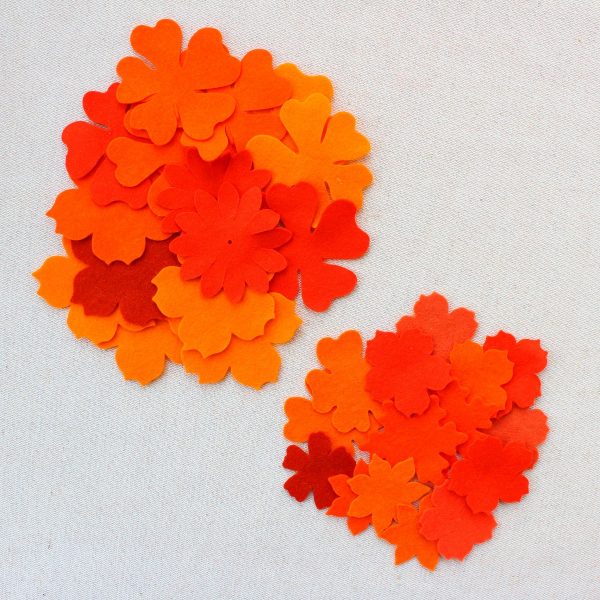 Mix di 30 sagome fiori in pannolenci spessore 1 mm - Cose di Laura creatività in feltro