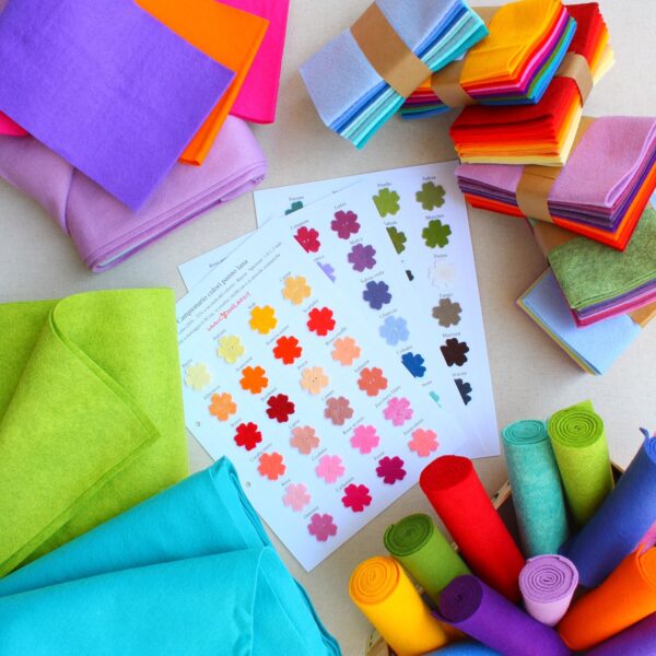 Campionario colori panno lana - Cose di Laura creatività in feltro
