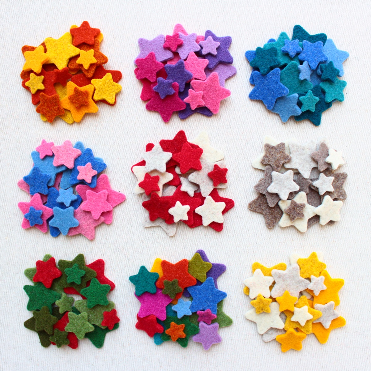 mix-stelle-fustellati-feltro-colori-cosedilaura Mix 16 stelle in feltro in 4 misure - Cose di Laura creatività in feltro